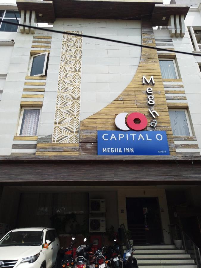 Hotel Megha Inn 勒克瑙 外观 照片